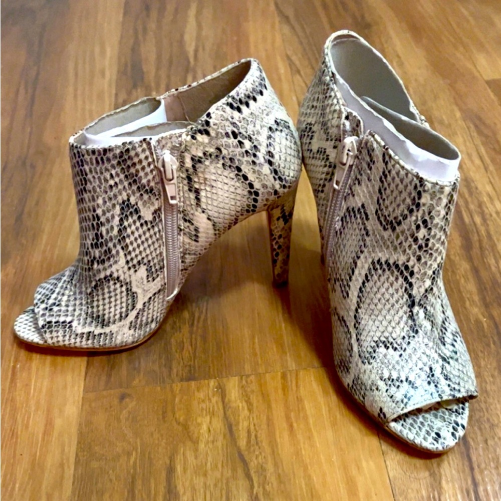 Snake Skin, Open Toe, Booties